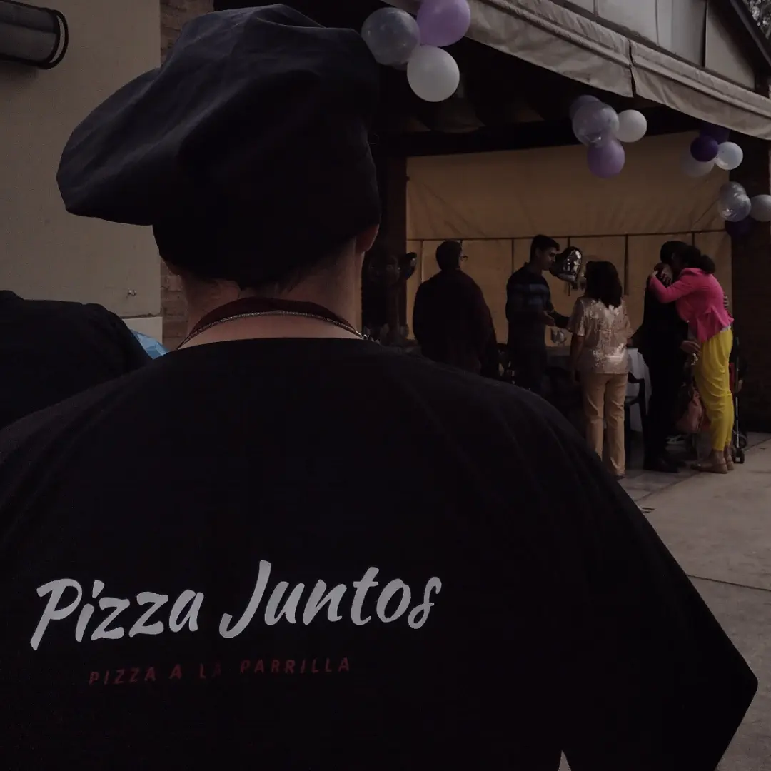 Catering de pizzas a la parrilla en evento en Córdoba