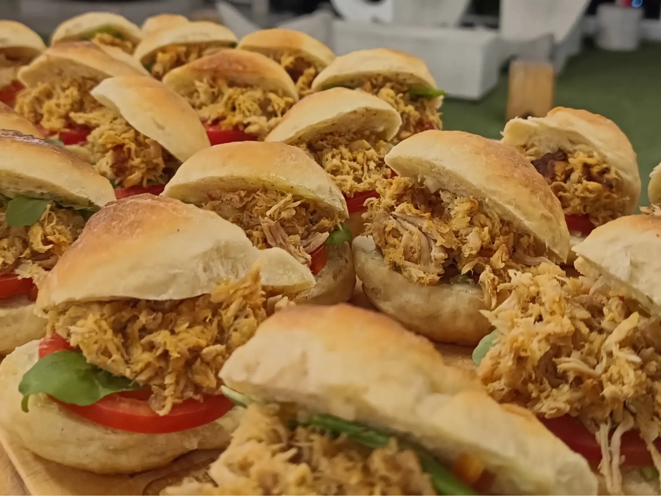 Bondiola desmechada para catering de eventos en Córdoba